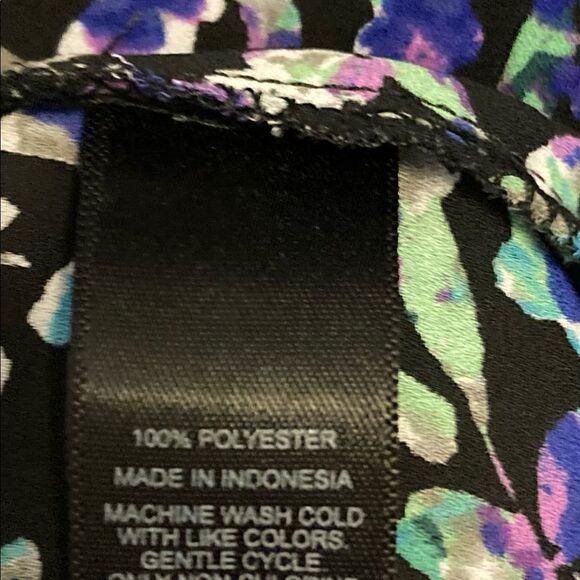 Express floral sleeveless Top Small - Picture 5 of 5